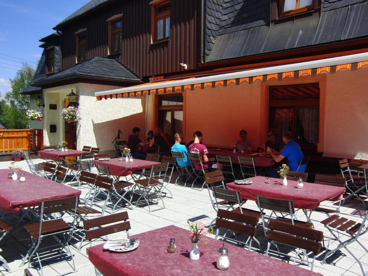Hotel Vierenstrasse Neudorf  Eksteriør billede