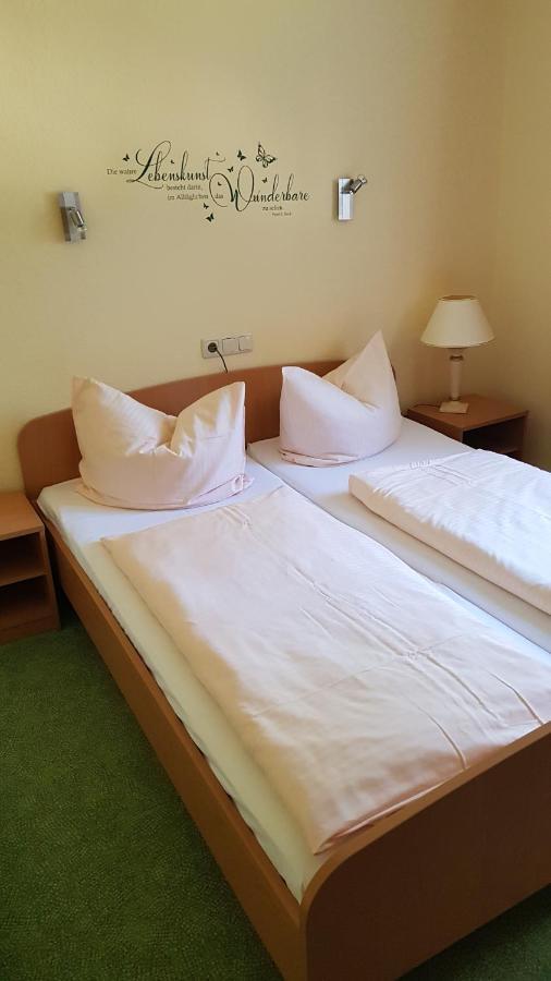 Hotel Vierenstrasse Neudorf  Eksteriør billede
