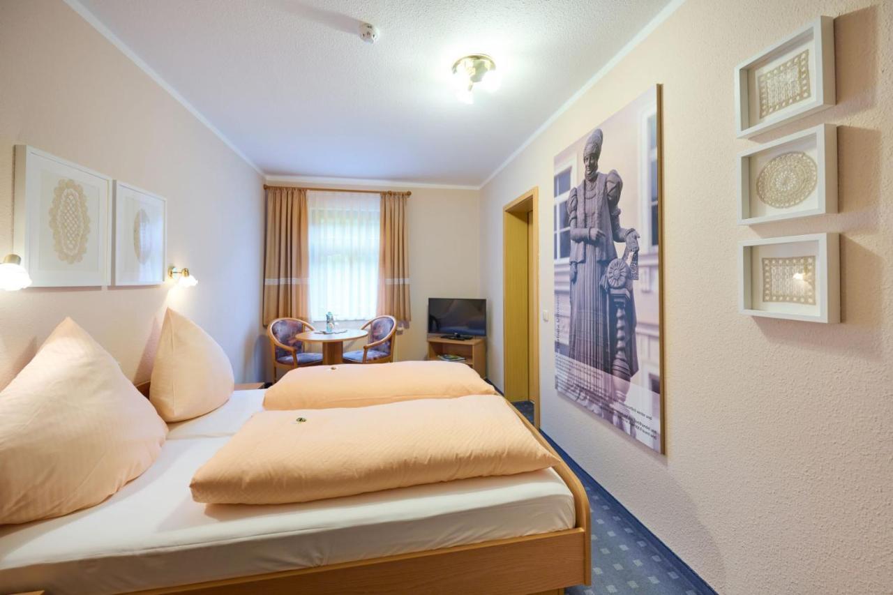 Hotel Vierenstrasse Neudorf  Eksteriør billede