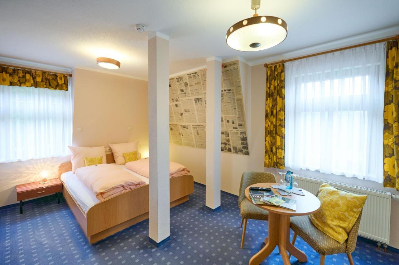 Hotel Vierenstrasse Neudorf  Eksteriør billede